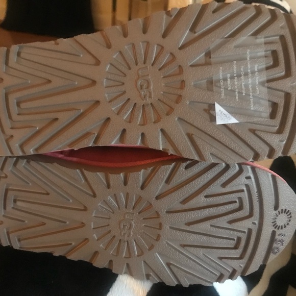 UGG |  “Bailey Bow 2” boots (coral) - Picture 4 of 4